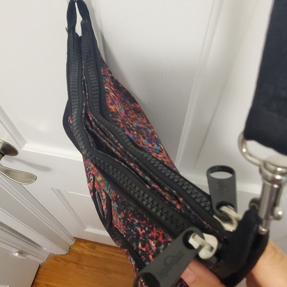 Kipling Girlz Gidget Colorful Print Medium Crossbody/Shoulder Bag, lightweight - Picture 8 of 13